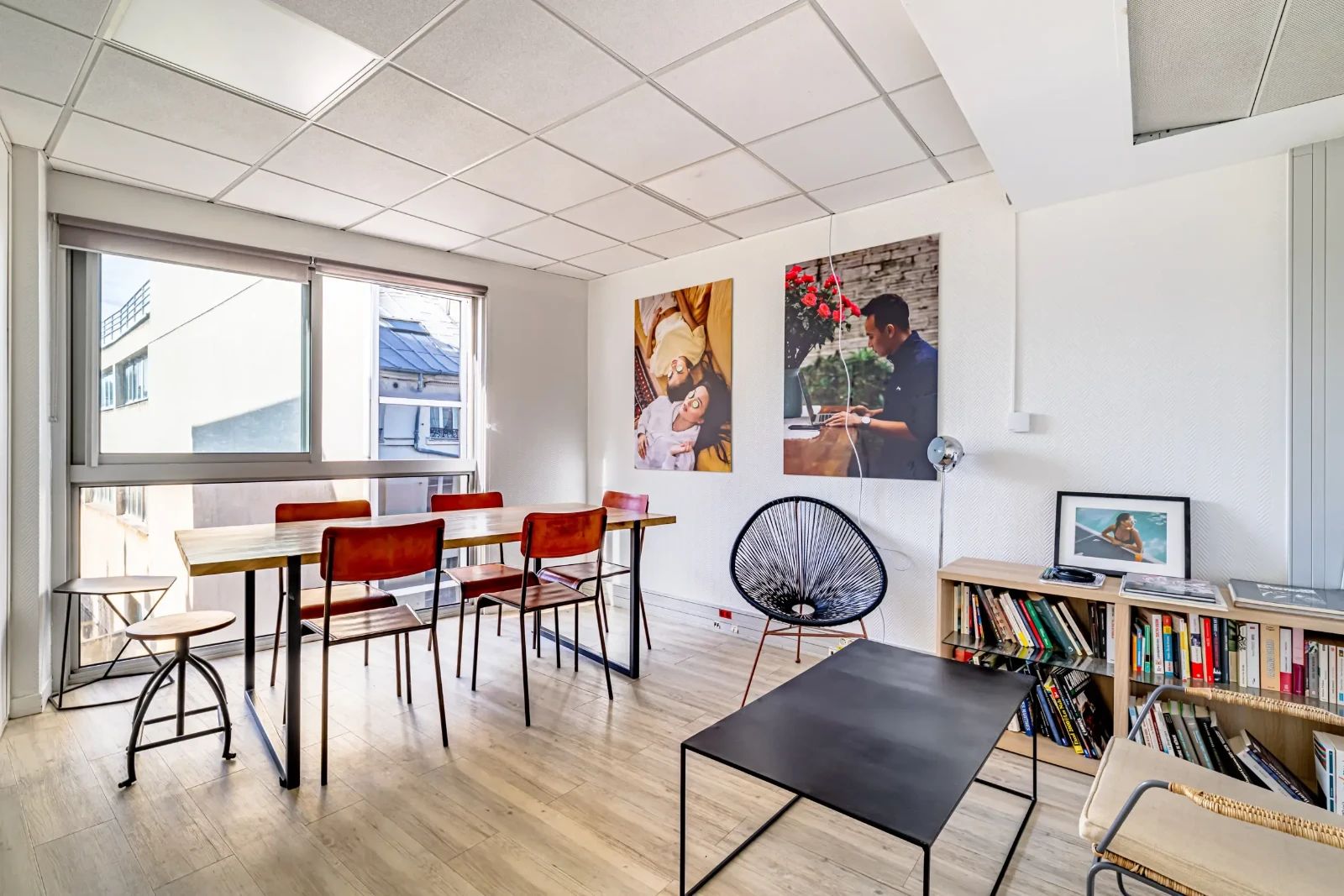 Coworking · 200 postes · rue Marguerite de Rochechouart, Paris 9e — photo 2/28