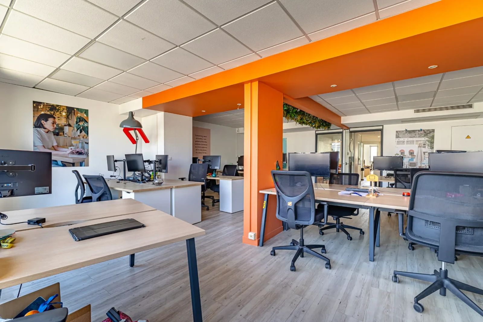 Coworking · 200 postes · rue Marguerite de Rochechouart, Paris 9e — photo 4/28