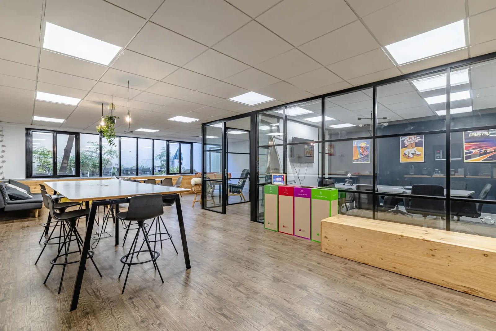 Coworking · 200 postes · rue Marguerite de Rochechouart, Paris 9e — photo 8/28