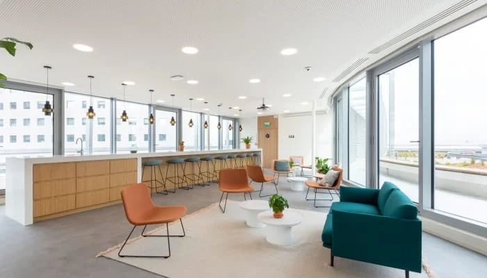 Coworking · 1 poste · cours Valmy, Puteaux — photo 9/11