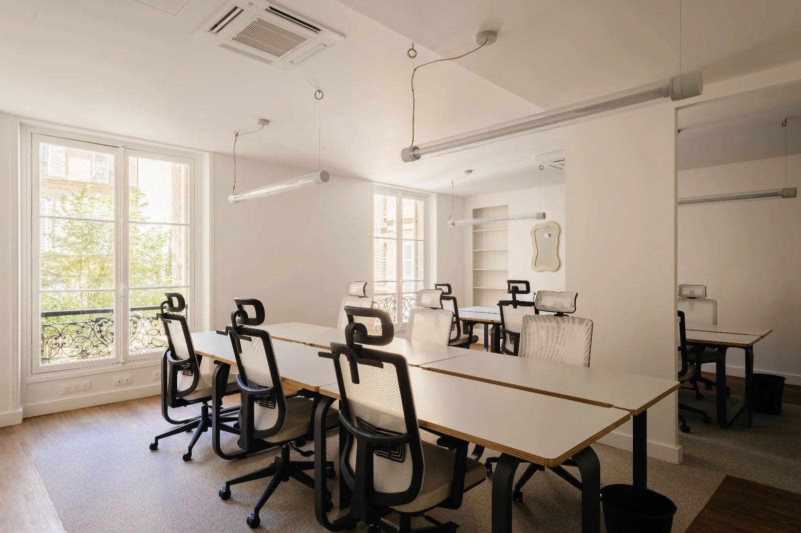 Bureau opéré · 28 à 32 postes · rue Washington, Paris 8e — photo 5/20