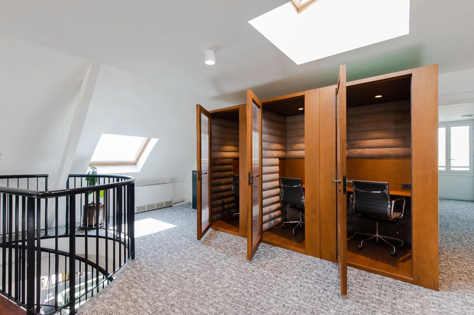 Coworking · 1 à 450 postes · rue de Stockholm, Paris 8e — photo 12/15