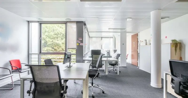 Coworking · 1 à 80 postes · rue de Londres, Paris 9e — photo 4/7