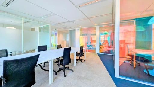 Bureau opéré · 60 à 65 postes · avenue Aristide Briand, Arcueil — photo 8/12