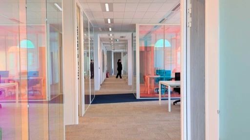 Bureau opéré · 60 à 65 postes · avenue Aristide Briand, Arcueil — photo 9/12