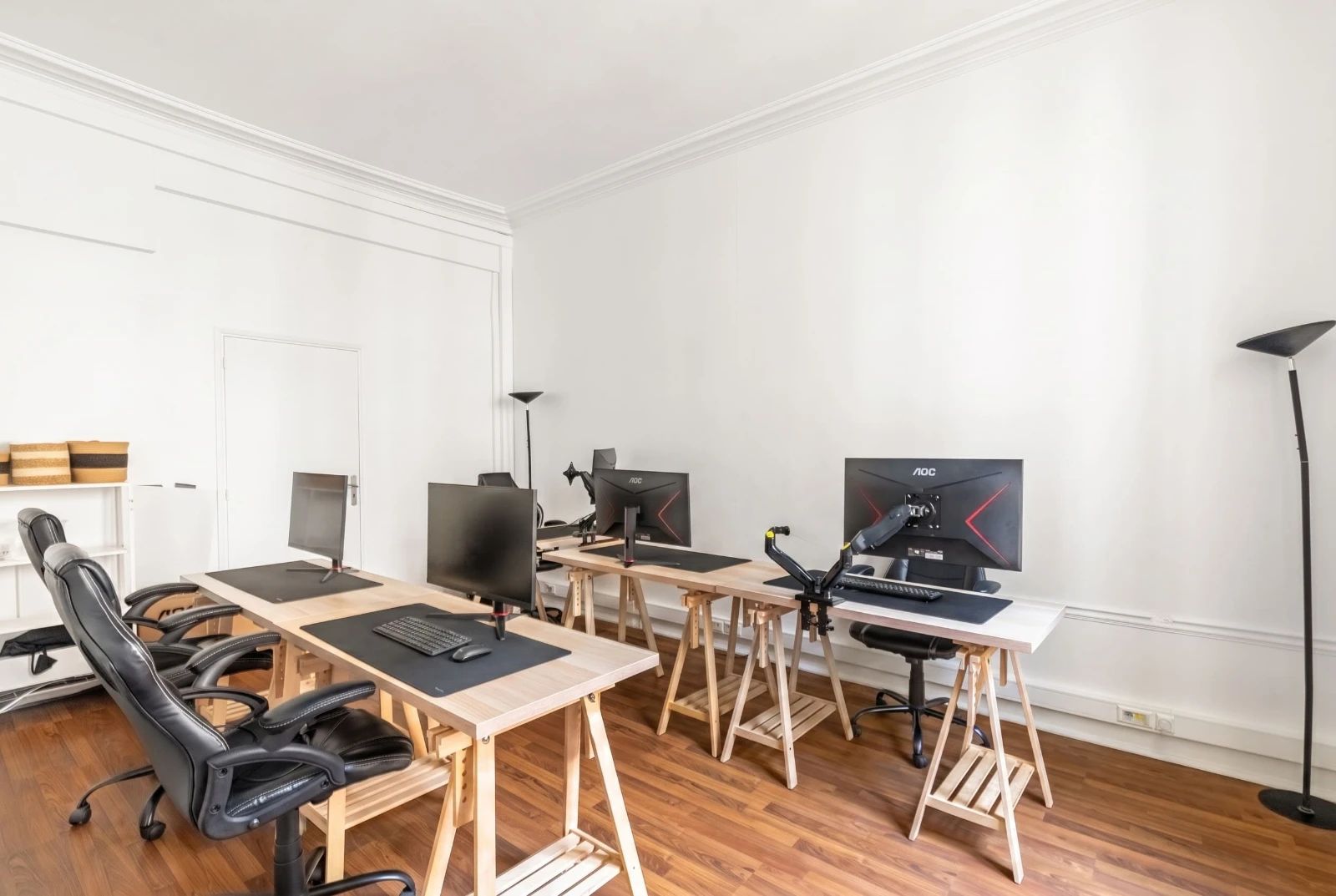 Bureau opéré · 20 à 24 postes · rue du Faubourg Poissonnière, Paris 10e — photo 3/12