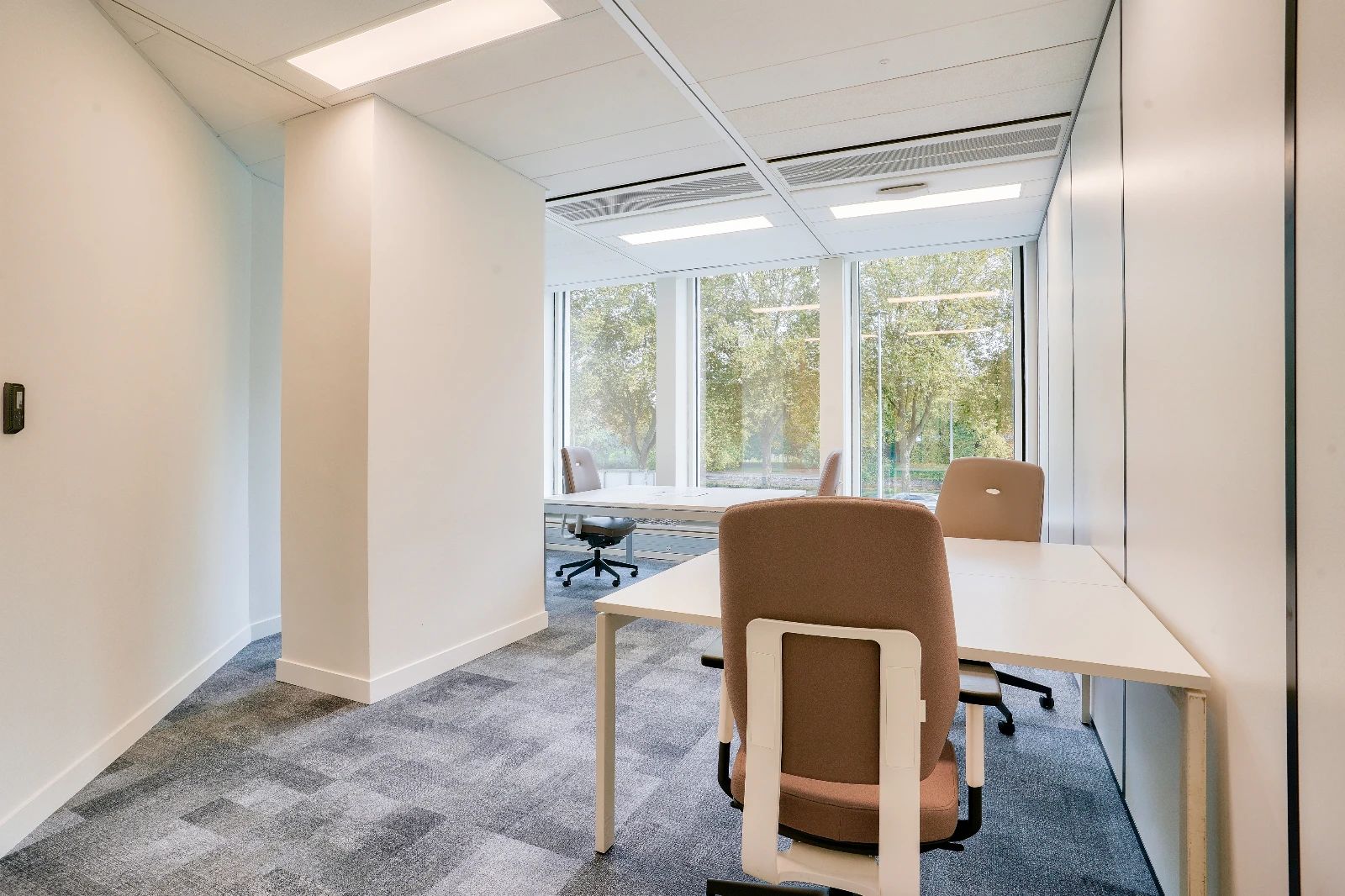 Coworking · 46 postes · quai de Dion Bouton, Puteaux — photo 6/16