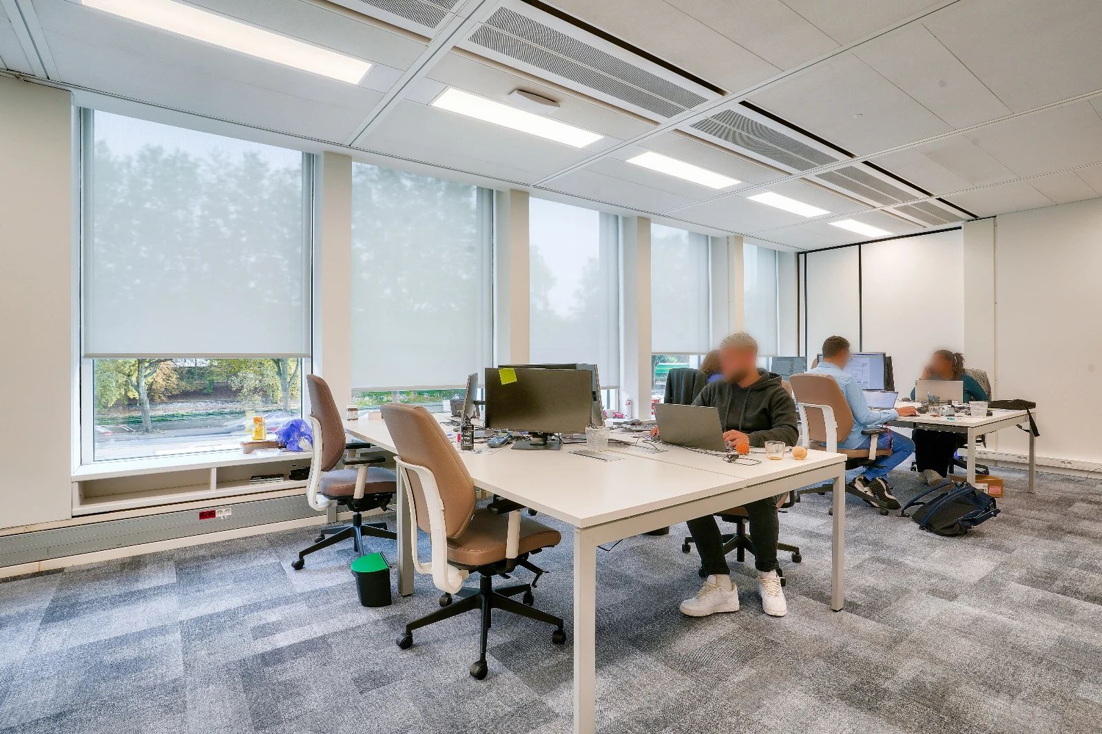 Coworking · 46 postes · quai de Dion Bouton, Puteaux — photo 8/16
