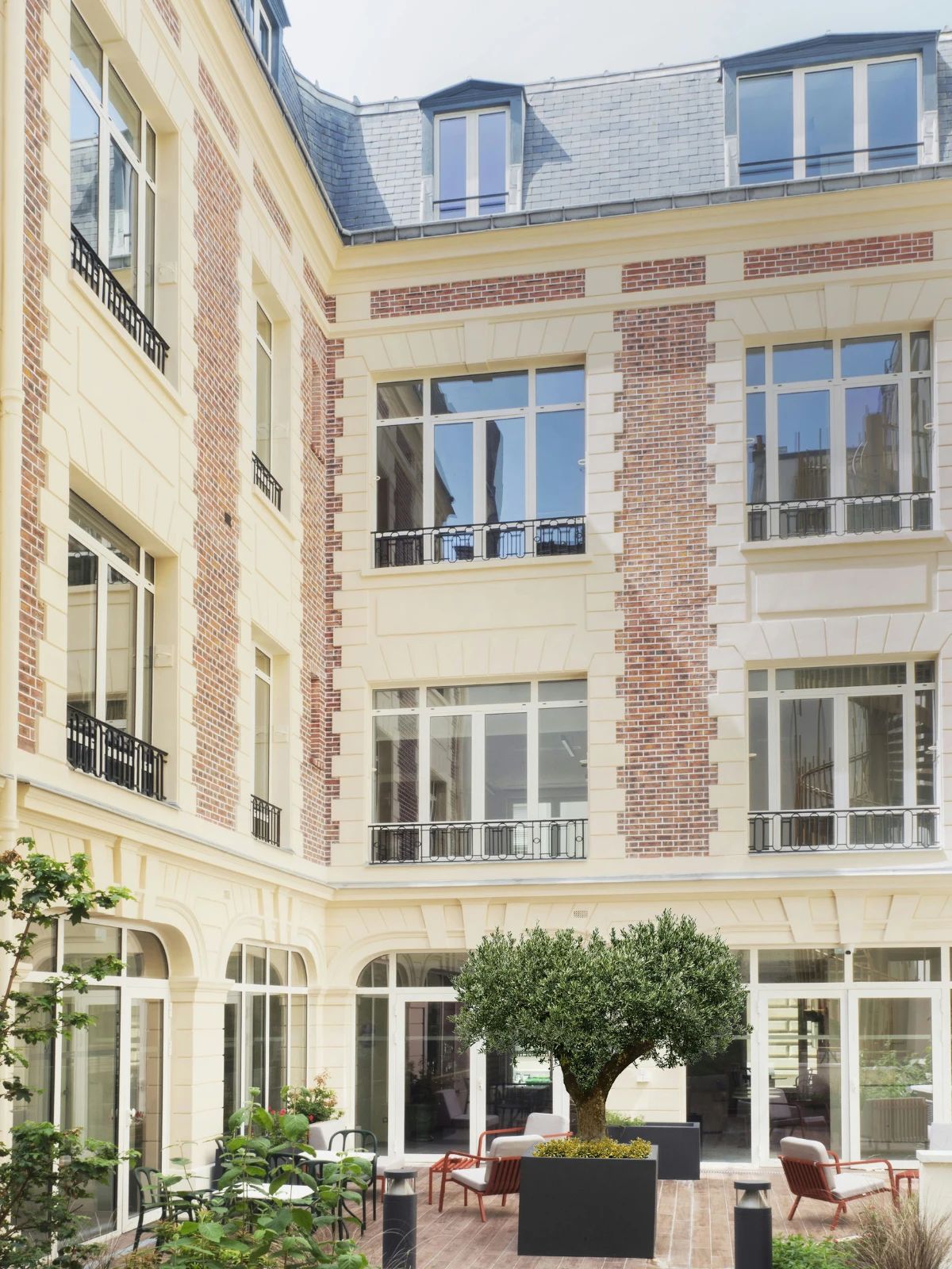 Coworking · 1 à 225 postes · rue Jadin, Paris 17e — photo 6/7
