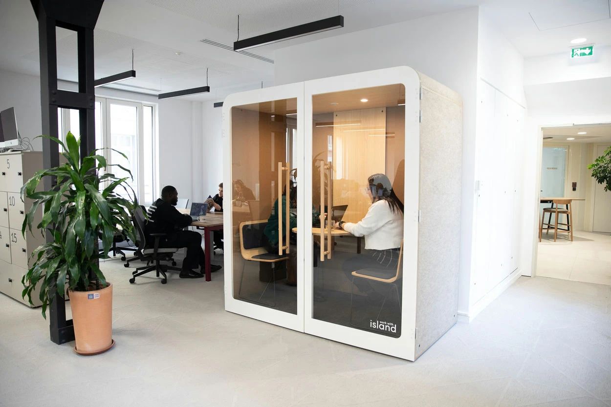 Coworking · 1 à 225 postes · rue Jadin, Paris 17e — photo 4/7