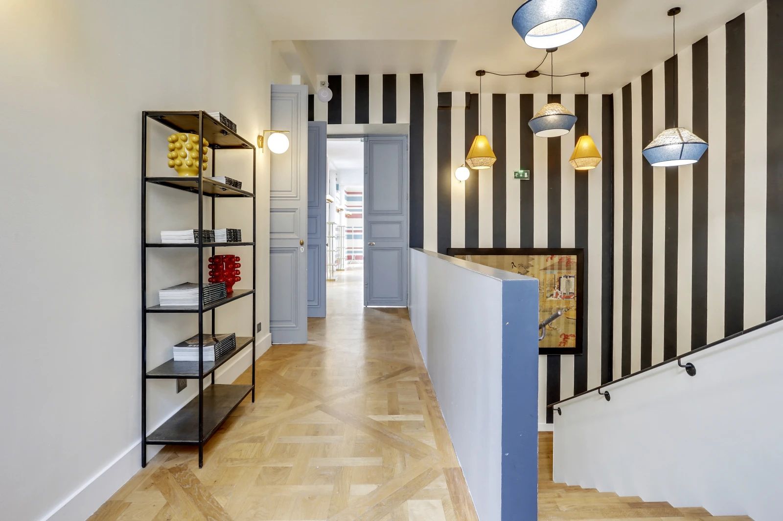 Bureau opéré · 45 à 60 postes · rue des Archives, Paris 3e — photo 3/25