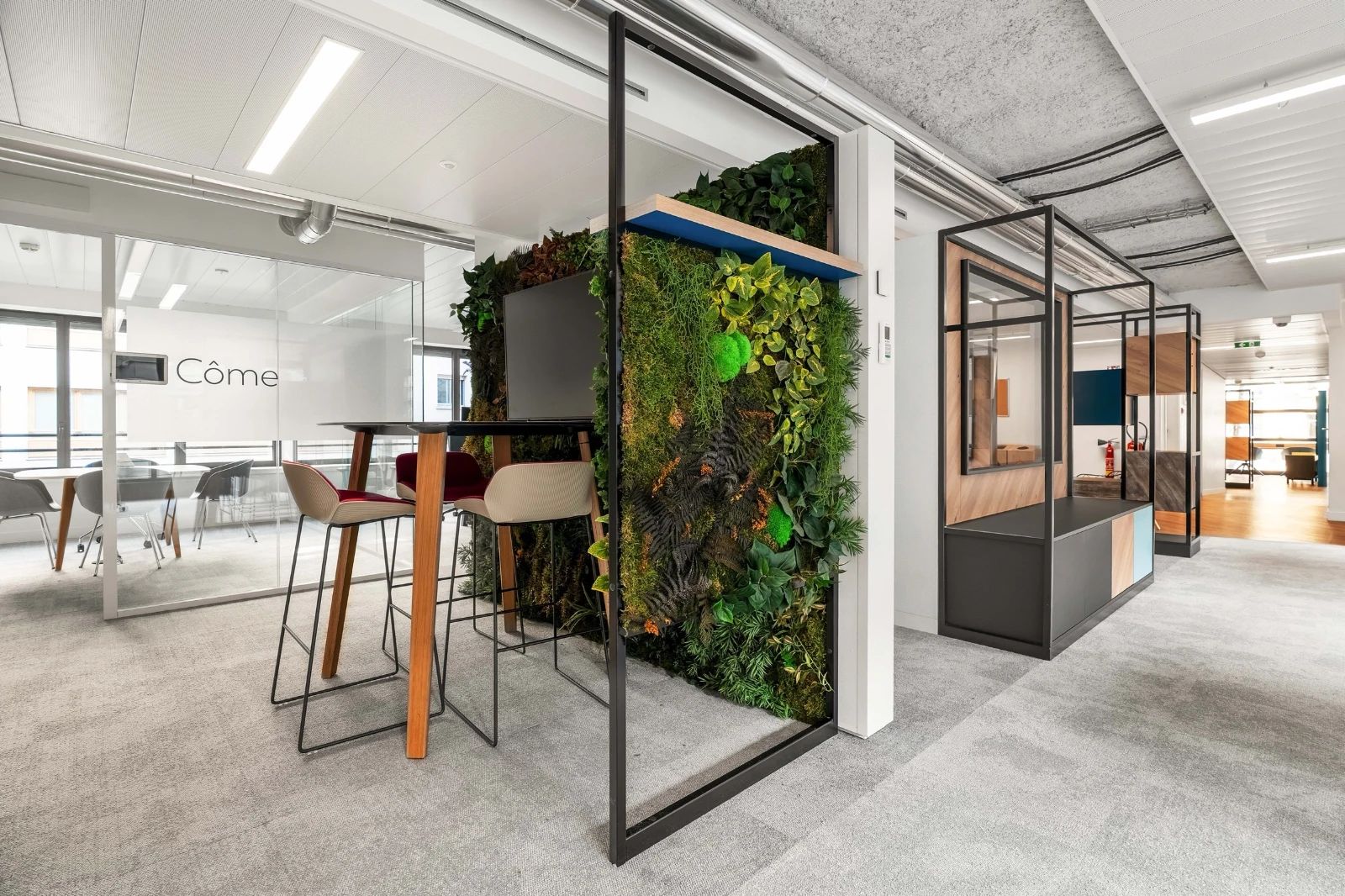 Bureau opéré · 57 à 150 postes · rue d'Héliopolis, Paris 17e — photo 7/10