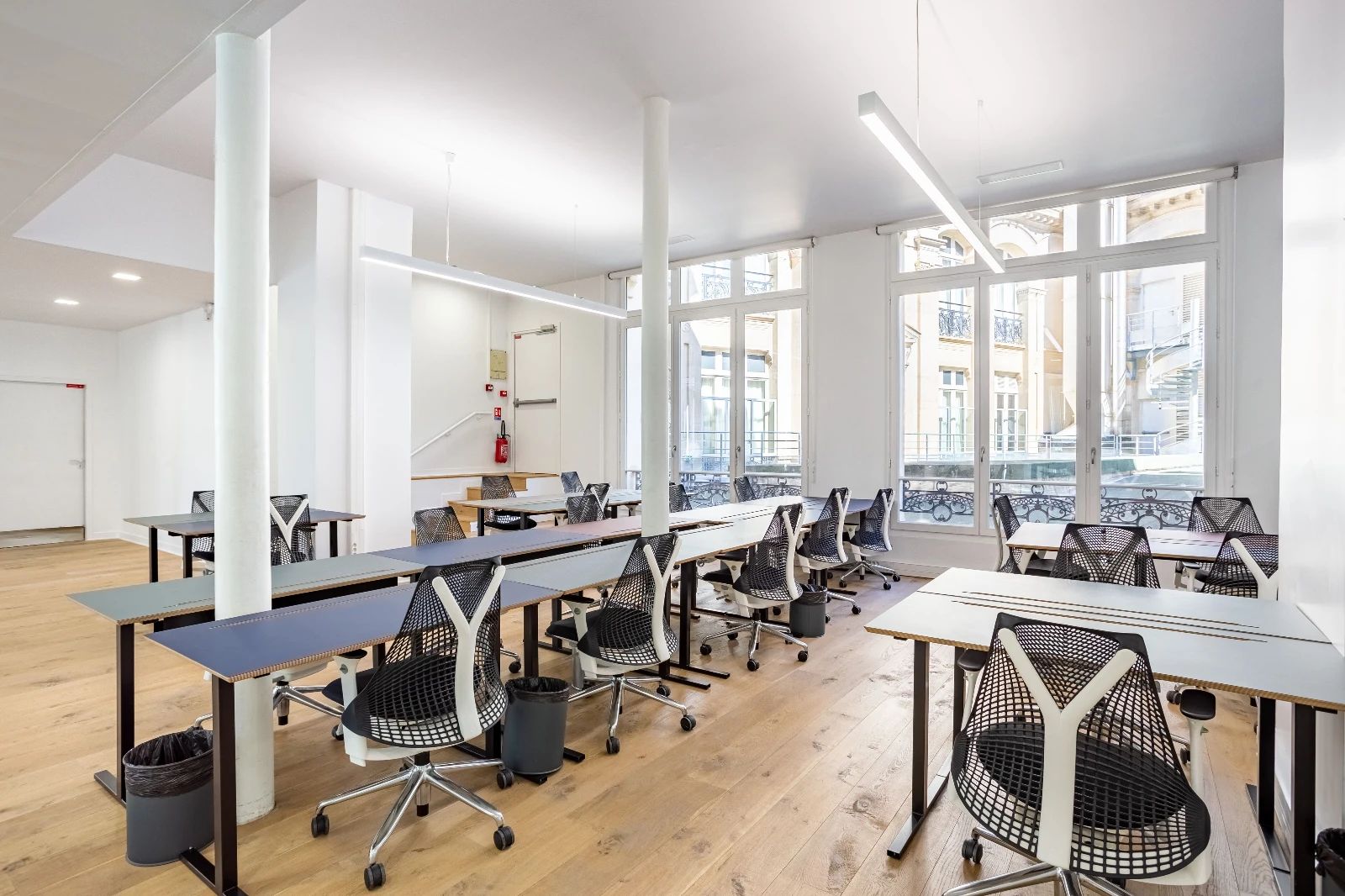 Coworking · 1 à 370 postes · avenue de la République, Paris 11e — photo 13/26