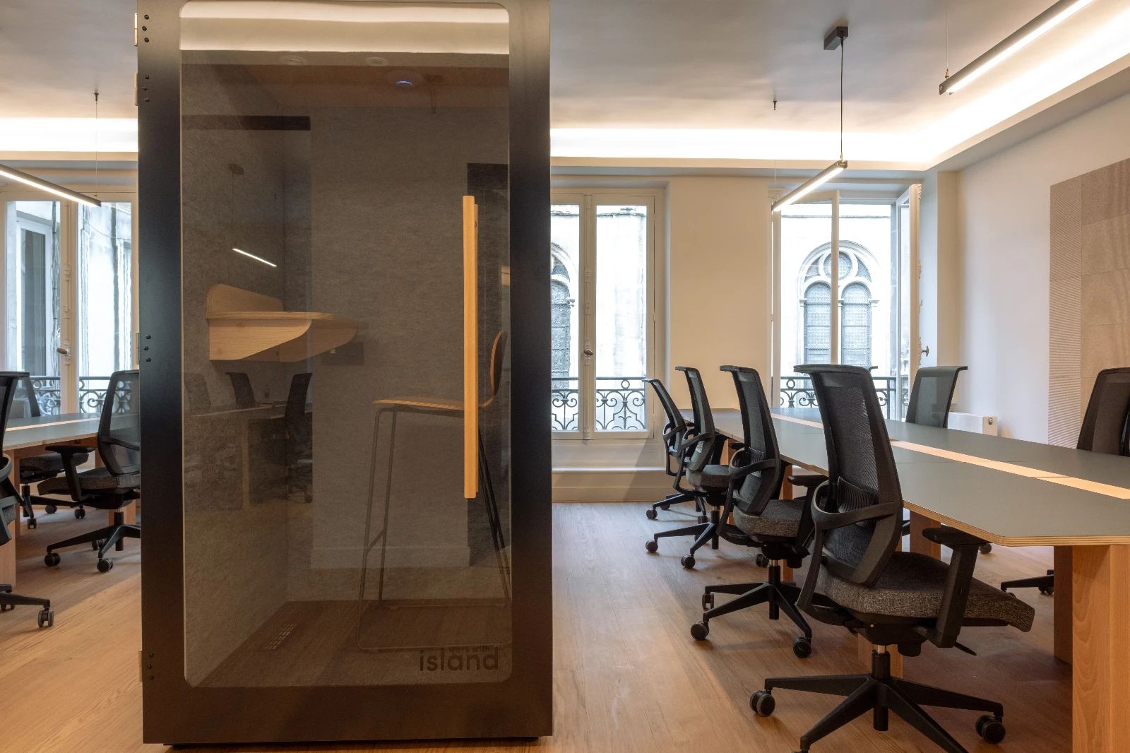 Bureau opéré · 20 à 26 postes · rue Blanche, Paris 9e — photo 3/11