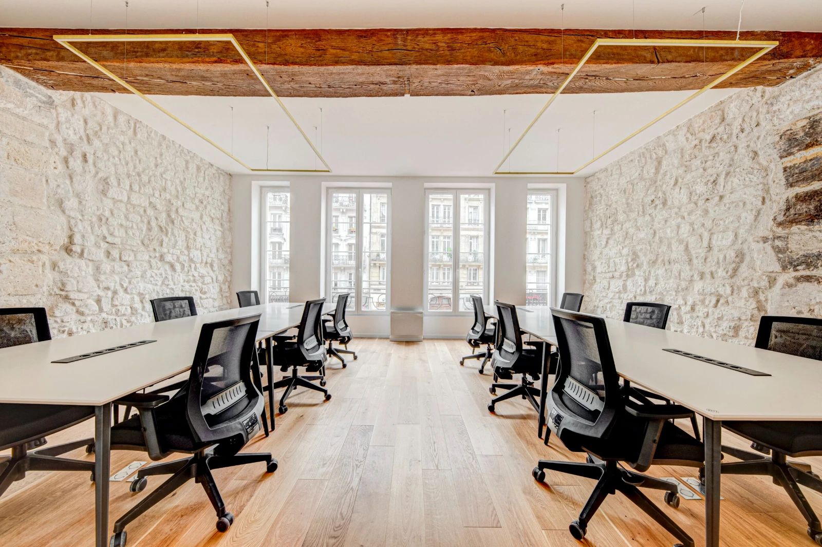 Bureau opéré · 10 à 16 postes · rue Réaumur, Paris 3e — photo 2/6