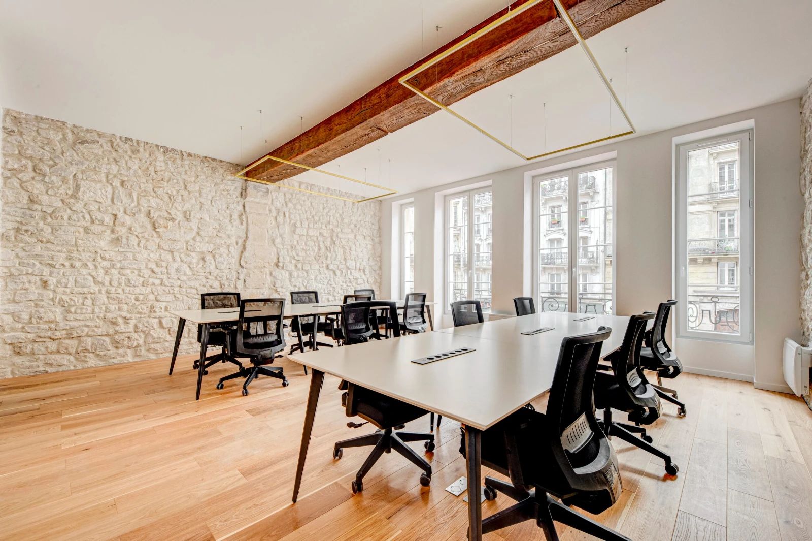 Bureau opéré · 10 à 16 postes · rue Réaumur, Paris 3e — photo 4/6