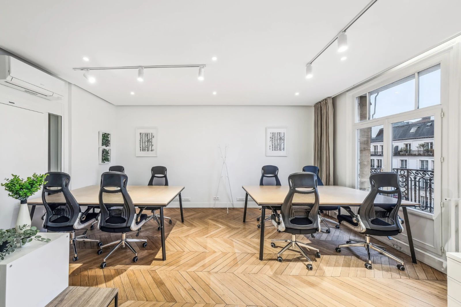 Bureau opéré · 20 à 24 postes · rue Réaumur, Paris 2e — photo 5/10