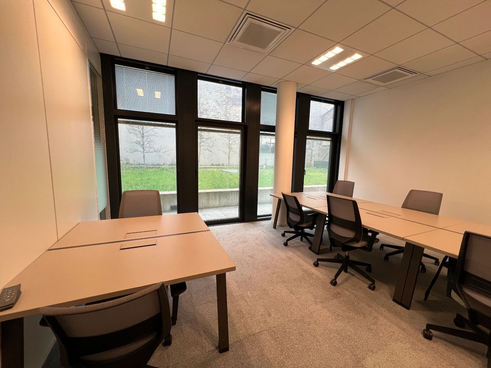 Coworking · 60 postes · avenue de Paris, Villejuif — photo 12/16
