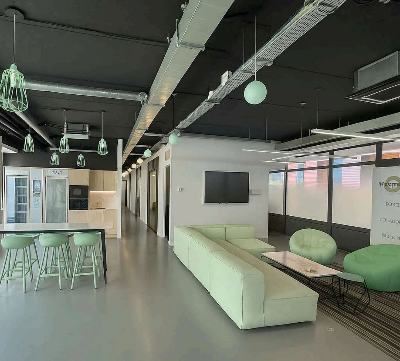 Coworking · 120 postes · avenue Maurice Thorez, Ivry-Sur-Seine — photo 7/13
