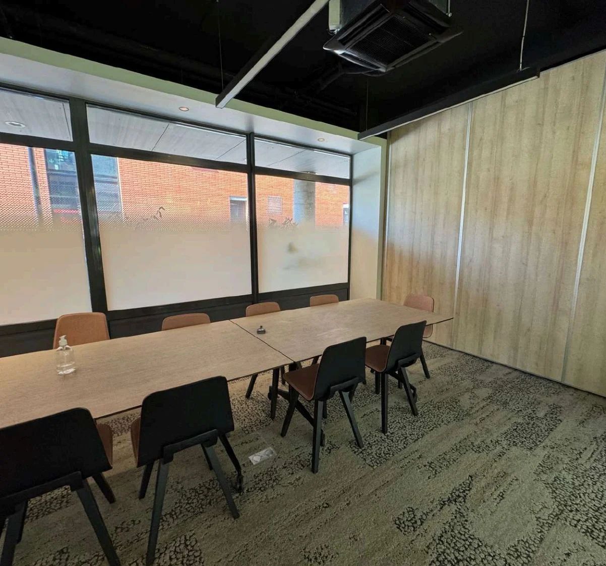 Coworking · 120 postes · avenue Maurice Thorez, Ivry-Sur-Seine — photo 11/13
