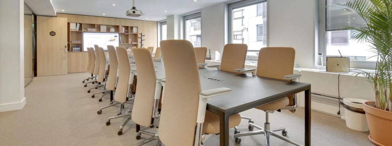 Coworking · 1 à 700 postes · avenue Hoche, Paris 8e — photo 5/5