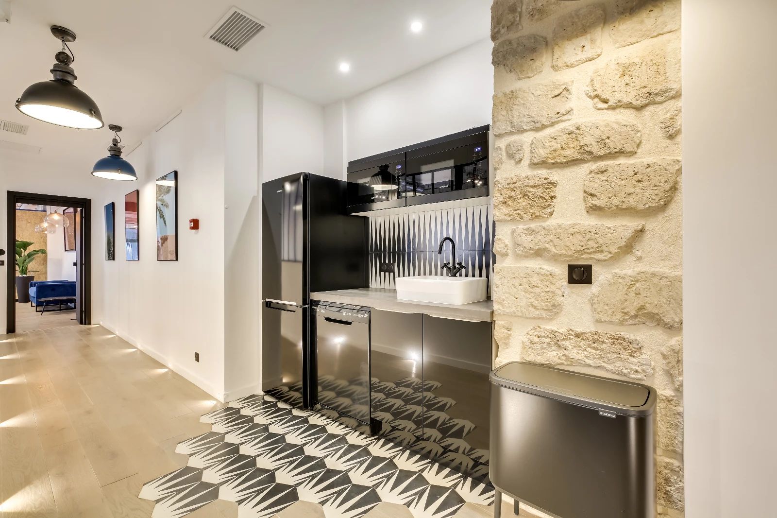 Bureau opéré · 30 à 34 postes · rue d'Uzès, Paris 2e — photo 12/13