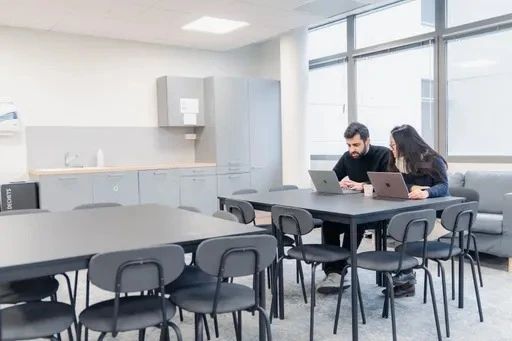 Coworking · 62 postes · avenue de la Métallurgie, Saint-Denis — photo 8/9