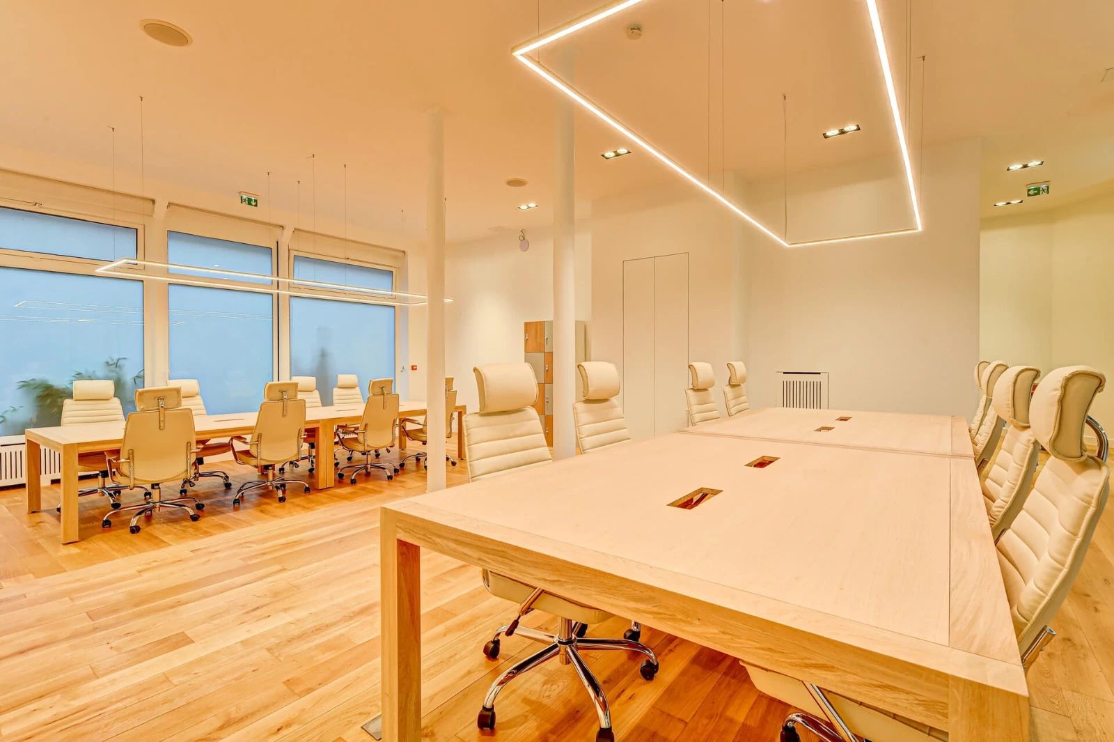 Bureau opéré · 70 postes · rue Oberkampf, Paris 11e — photo 4/11