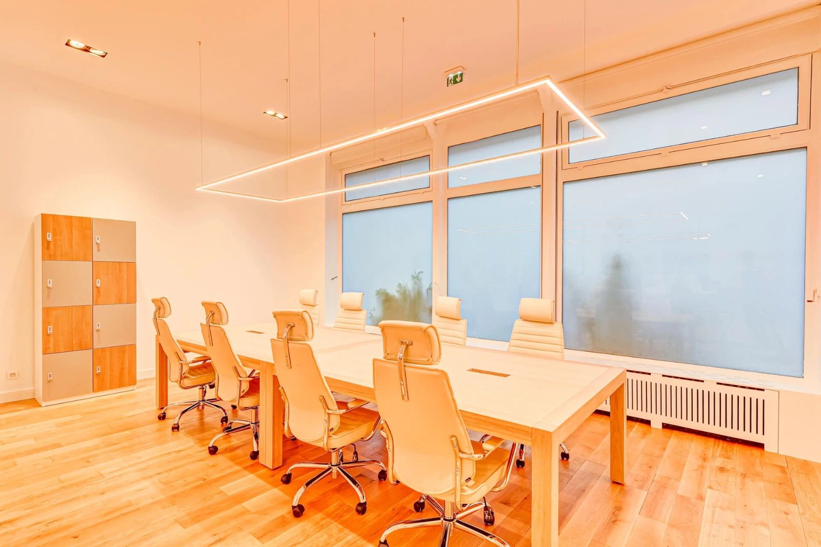 Bureau opéré · 70 postes · rue Oberkampf, Paris 11e — photo 7/11