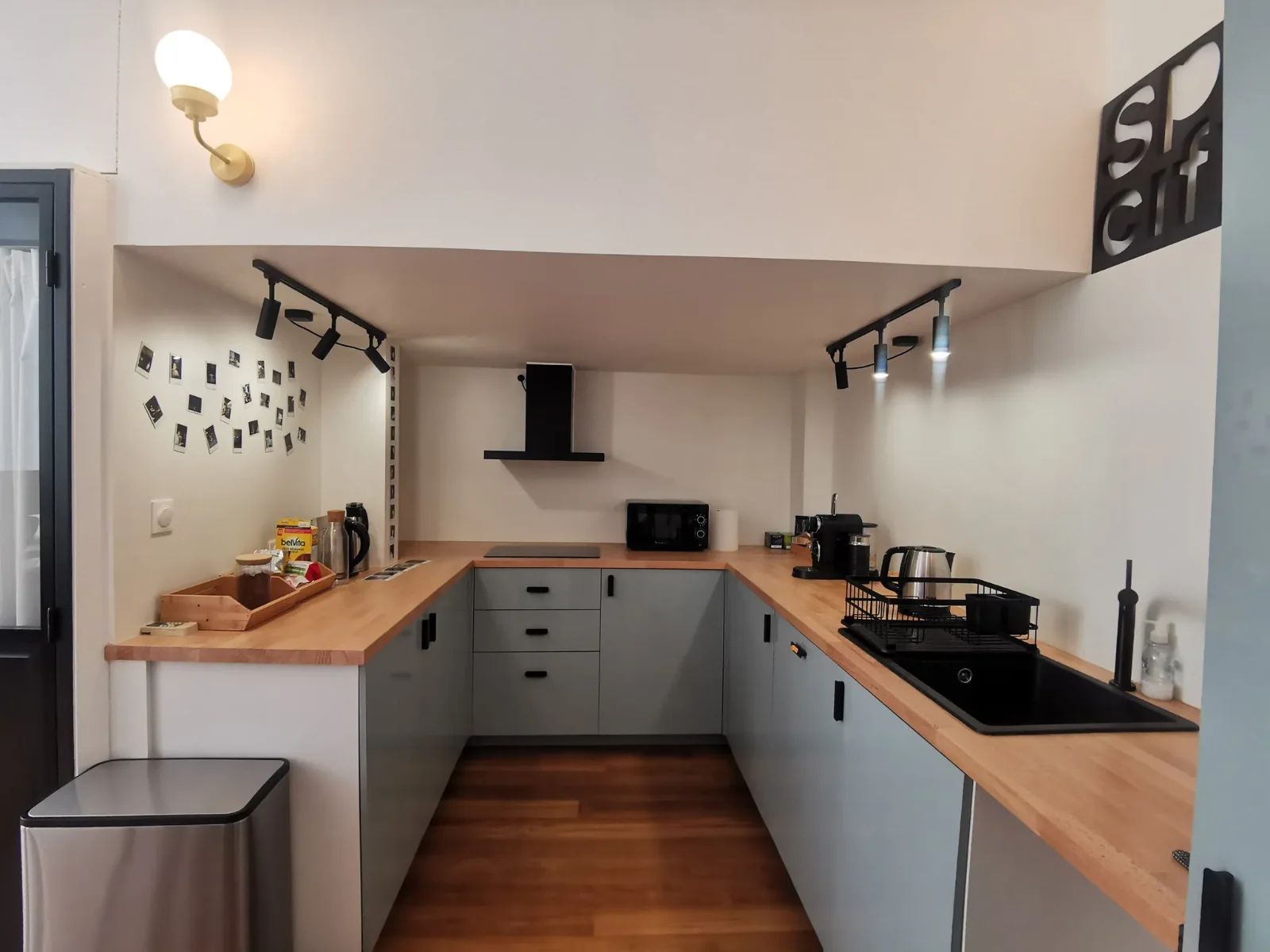 Bureau opéré · 10 à 12 postes · rue des Petites-Écuries, Paris 10e — photo 6/9