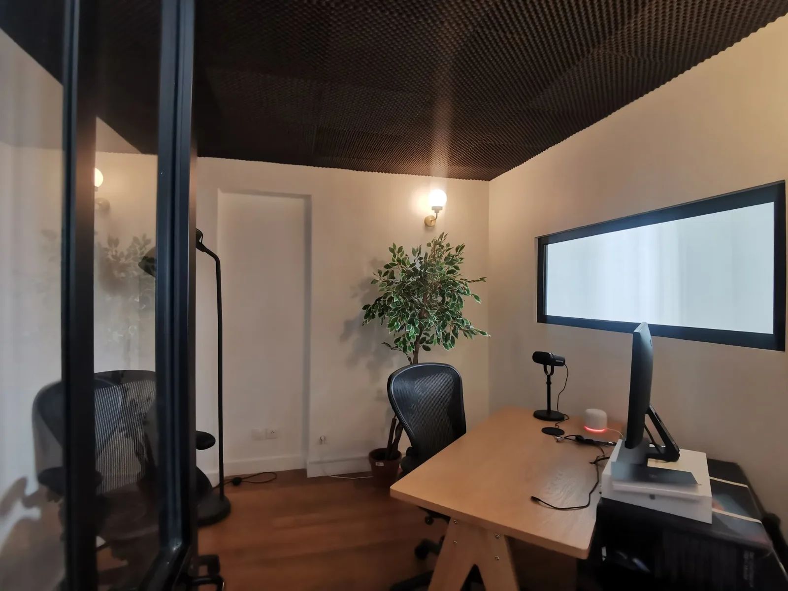 Bureau opéré · 10 à 12 postes · rue des Petites-Écuries, Paris 10e — photo 7/9