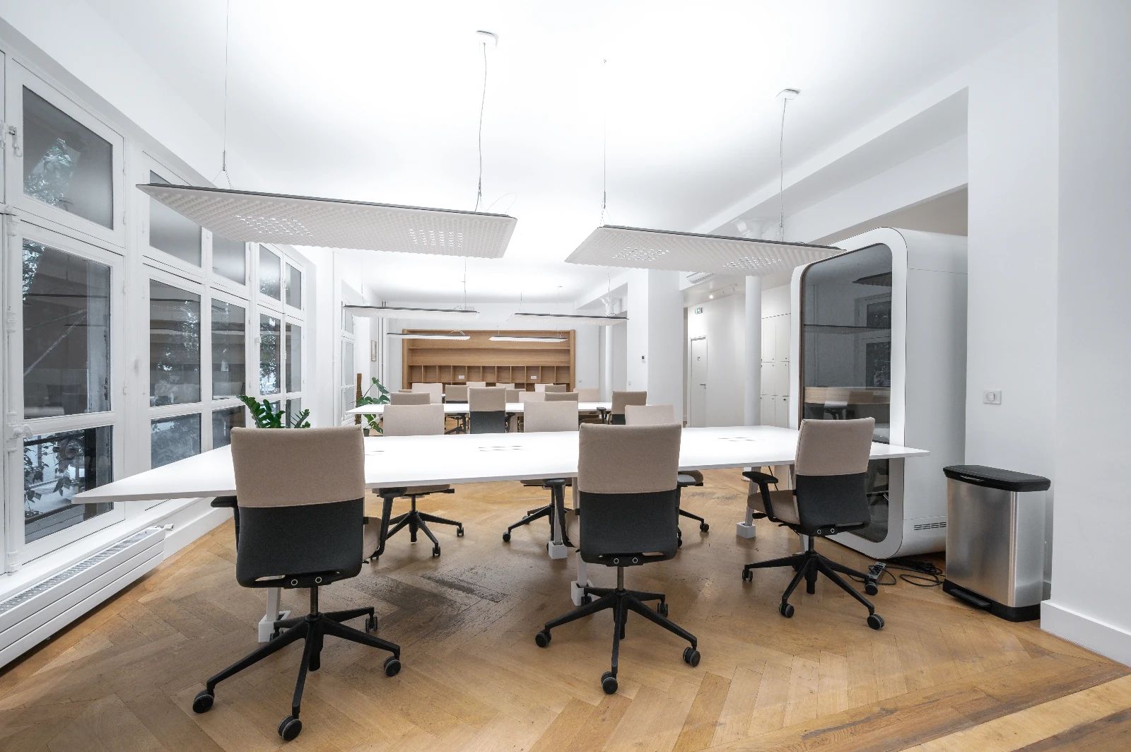 Bureau opéré · 66 à 80 postes · rue Bachaumont, Paris 2e — photo 2/8