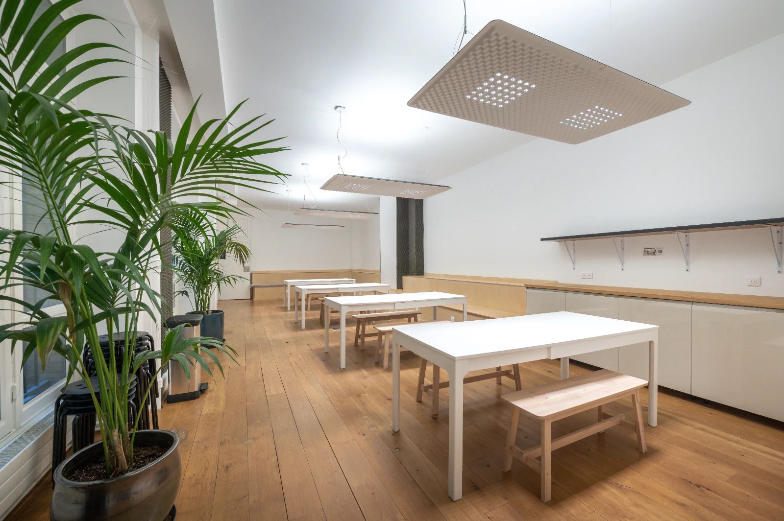Bureau opéré · 66 à 80 postes · rue Bachaumont, Paris 2e — photo 4/8