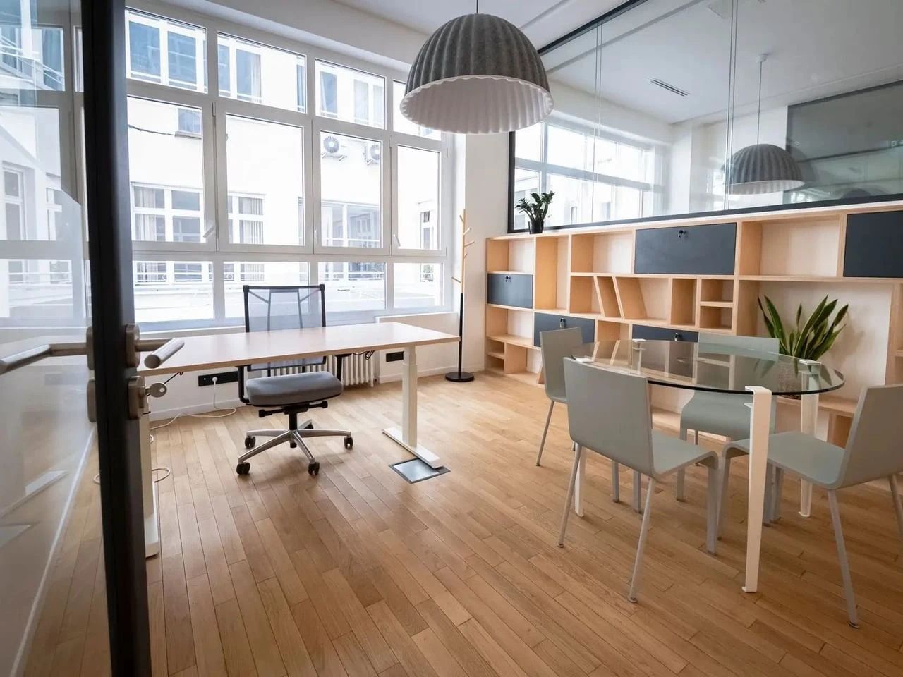 Coworking · 242 postes · avenue des Champs-Élysées, Paris 8e — photo 6/9