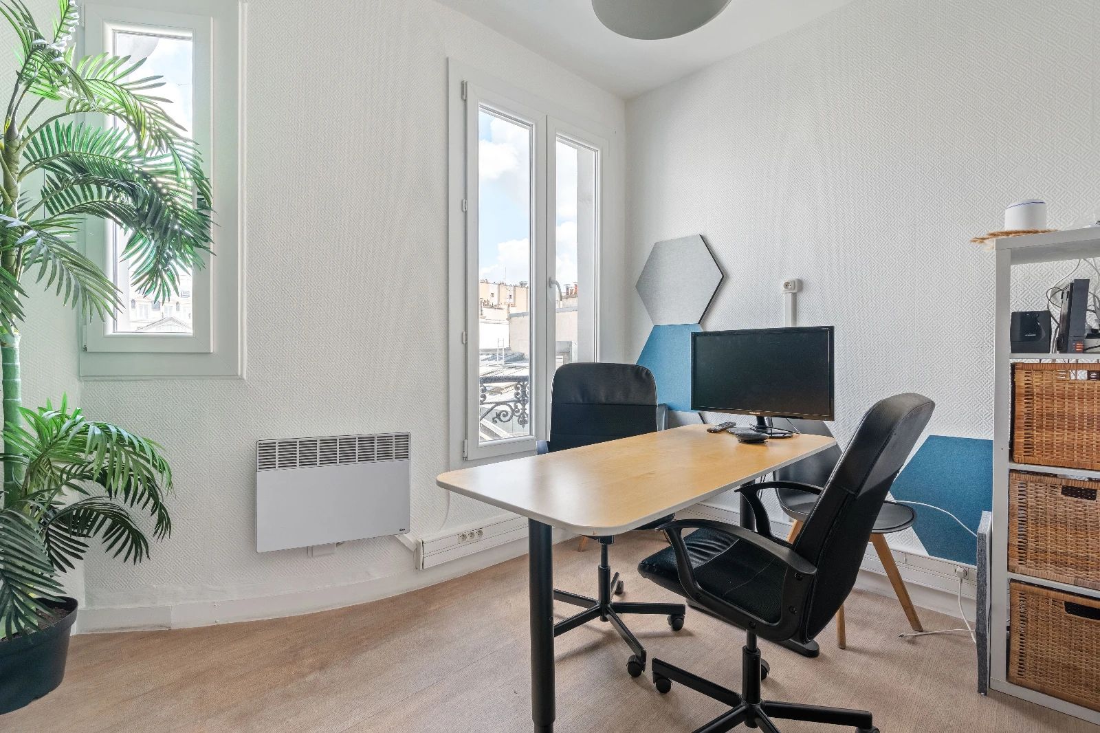 Bureau opéré · 1 à 24 postes · rue Saint-Sauveur, Paris 2e — photo 3/15