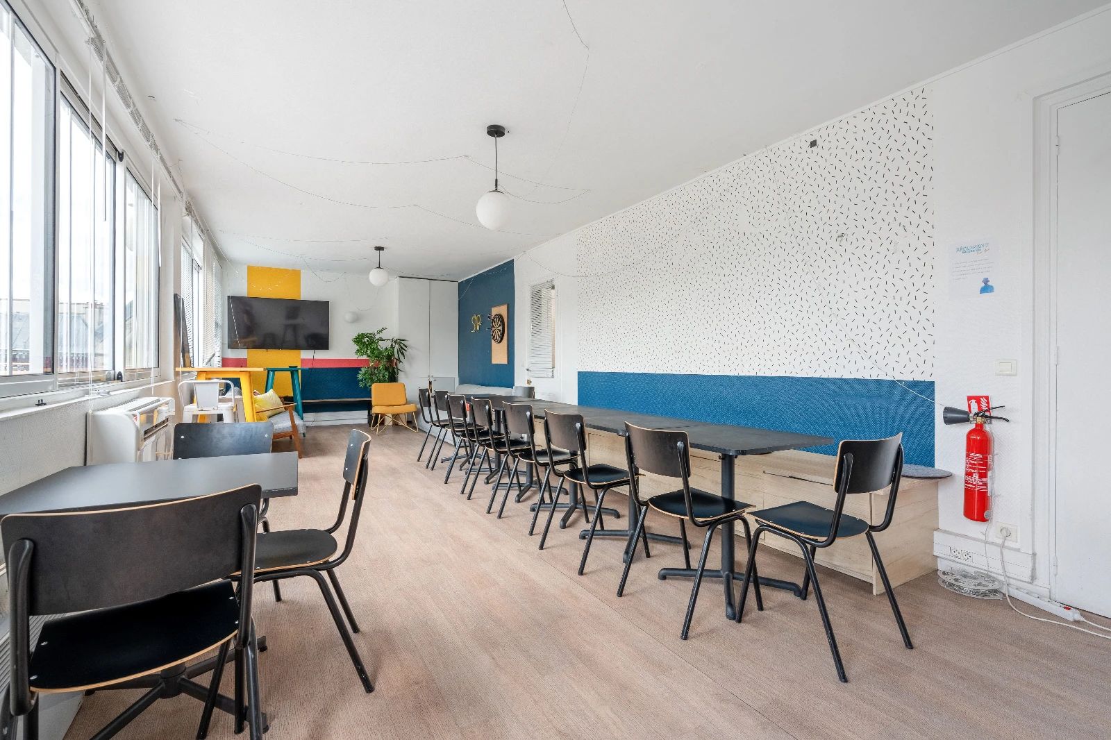 Bureau opéré · 1 à 24 postes · rue Saint-Sauveur, Paris 2e — photo 10/15