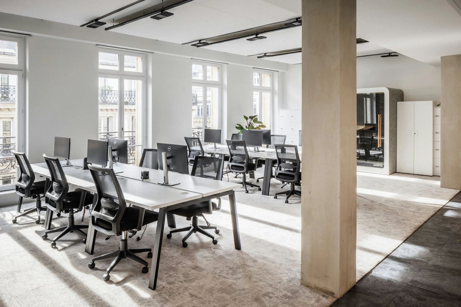 Bureau opéré · 45 à 52 postes · rue la Fayette, Paris 9e — photo 2/12