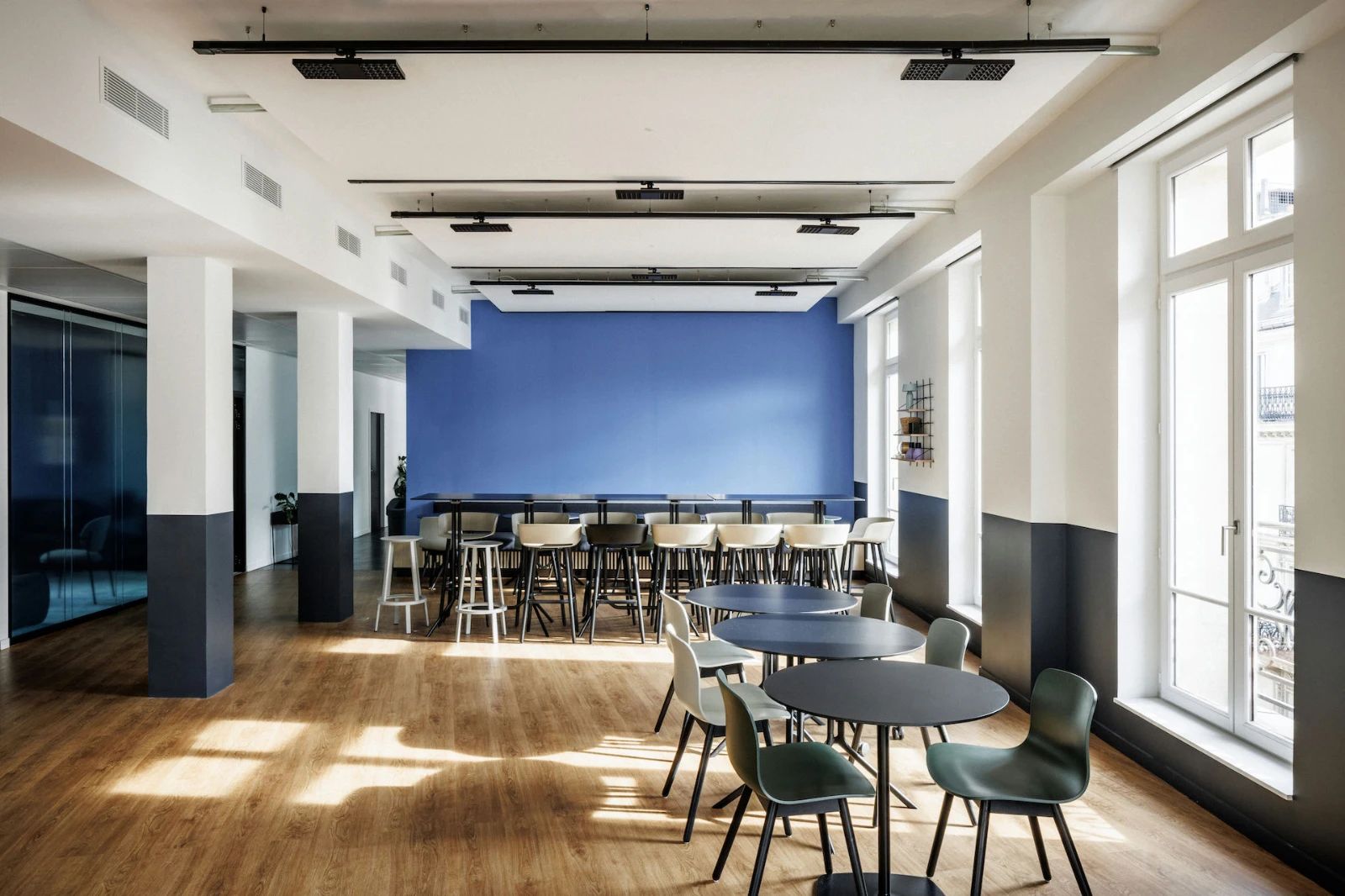 Bureau opéré · 45 à 52 postes · rue la Fayette, Paris 9e — photo 6/12