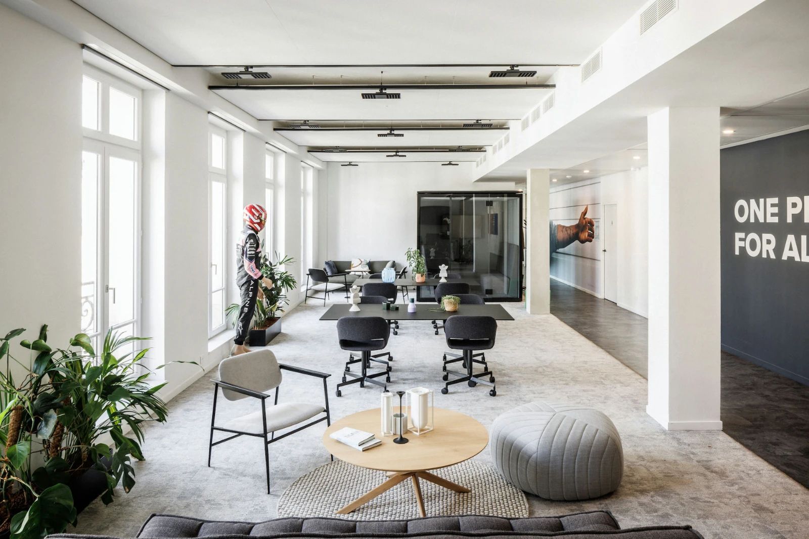 Bureau opéré · 45 à 52 postes · rue la Fayette, Paris 9e — photo 8/12