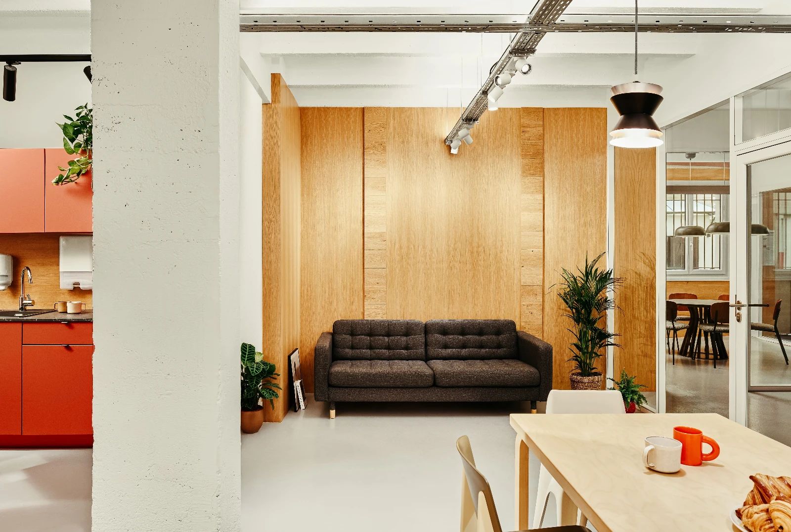 Bureau opéré · 25 à 30 postes · rue Marie Stuart, Paris 2e — photo 5/8