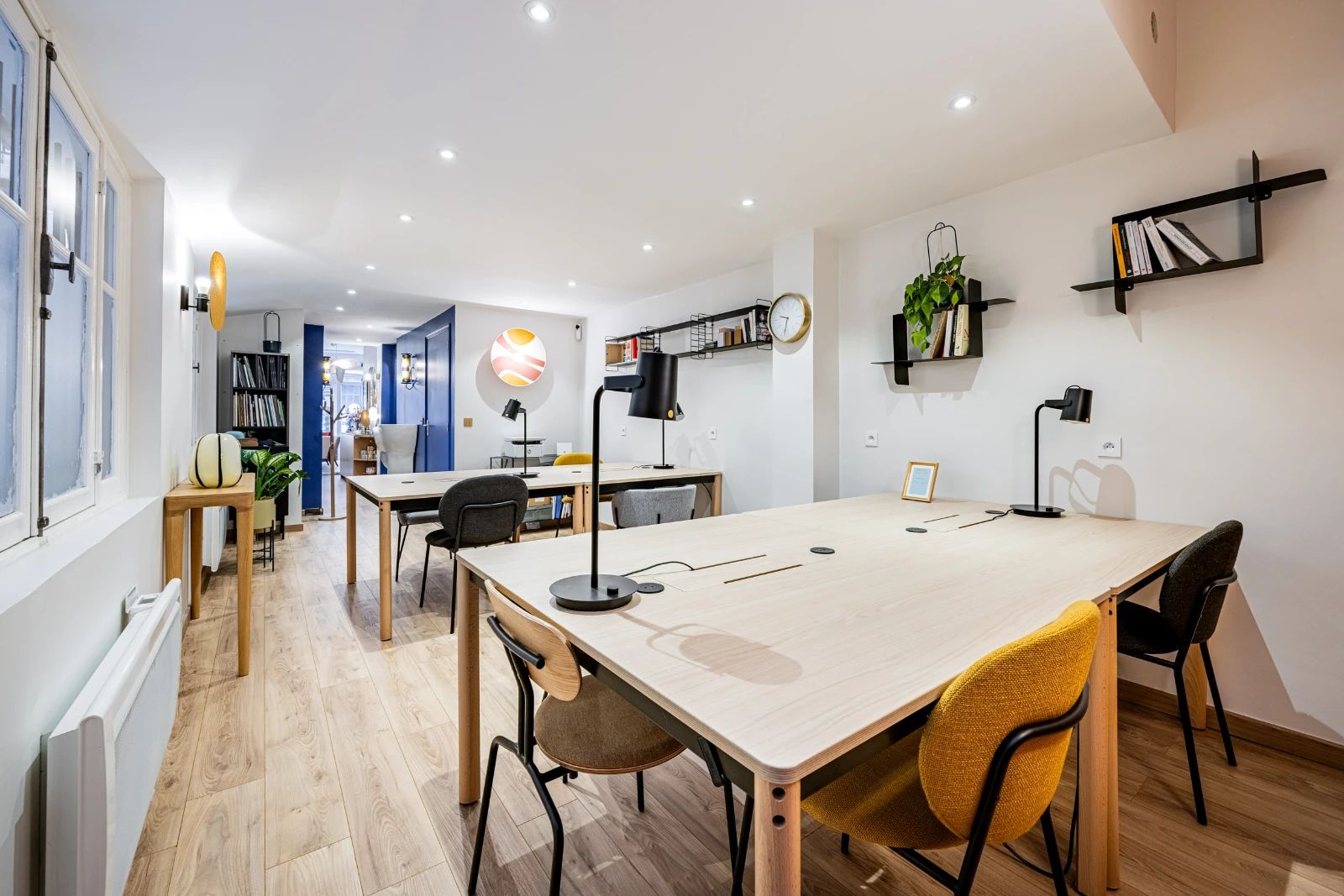 Bureau opéré · 12 à 16 postes · rue de Trétaigne, Paris 18e — photo 4/12