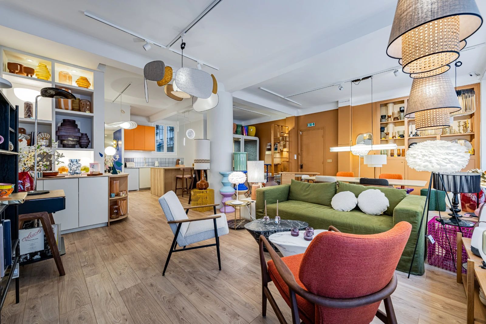 Bureau opéré · 12 à 16 postes · rue de Trétaigne, Paris 18e — photo 7/12