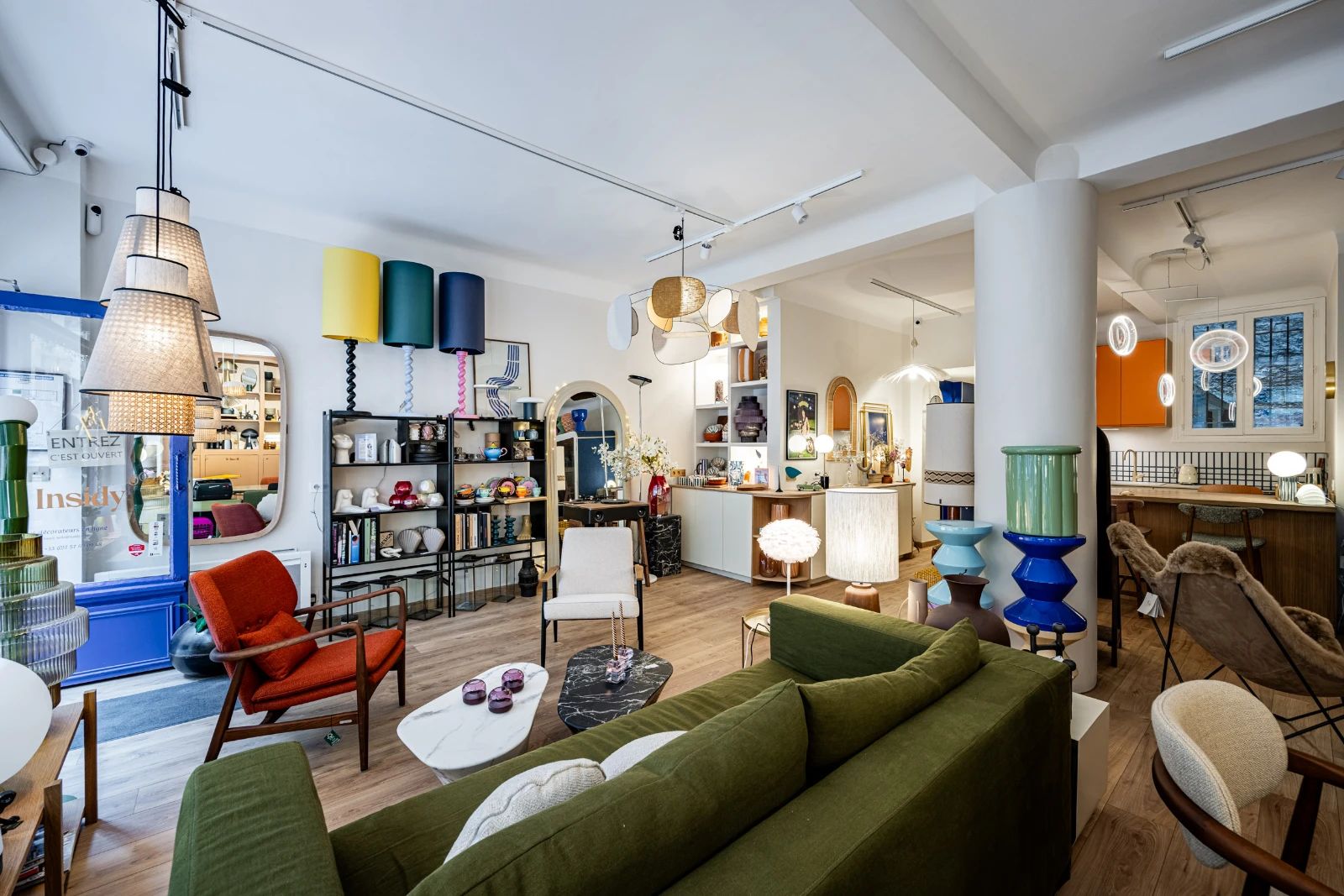 Bureau opéré · 12 à 16 postes · rue de Trétaigne, Paris 18e — photo 8/12