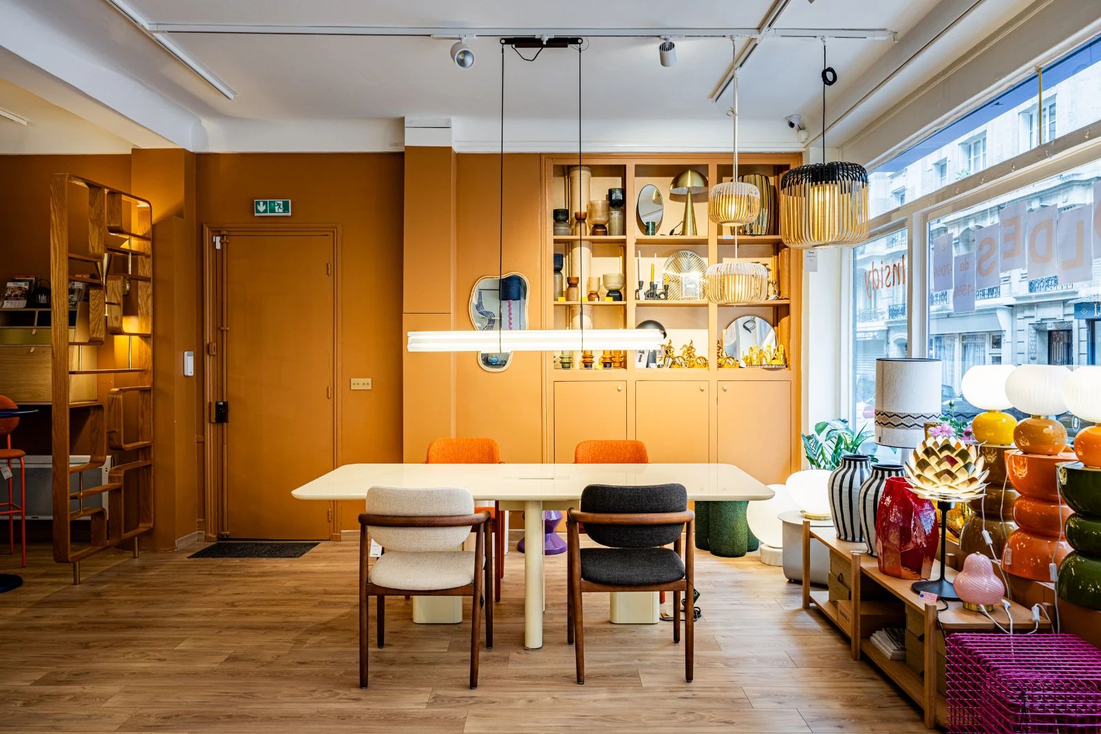Bureau opéré · 12 à 16 postes · rue de Trétaigne, Paris 18e — photo 9/12