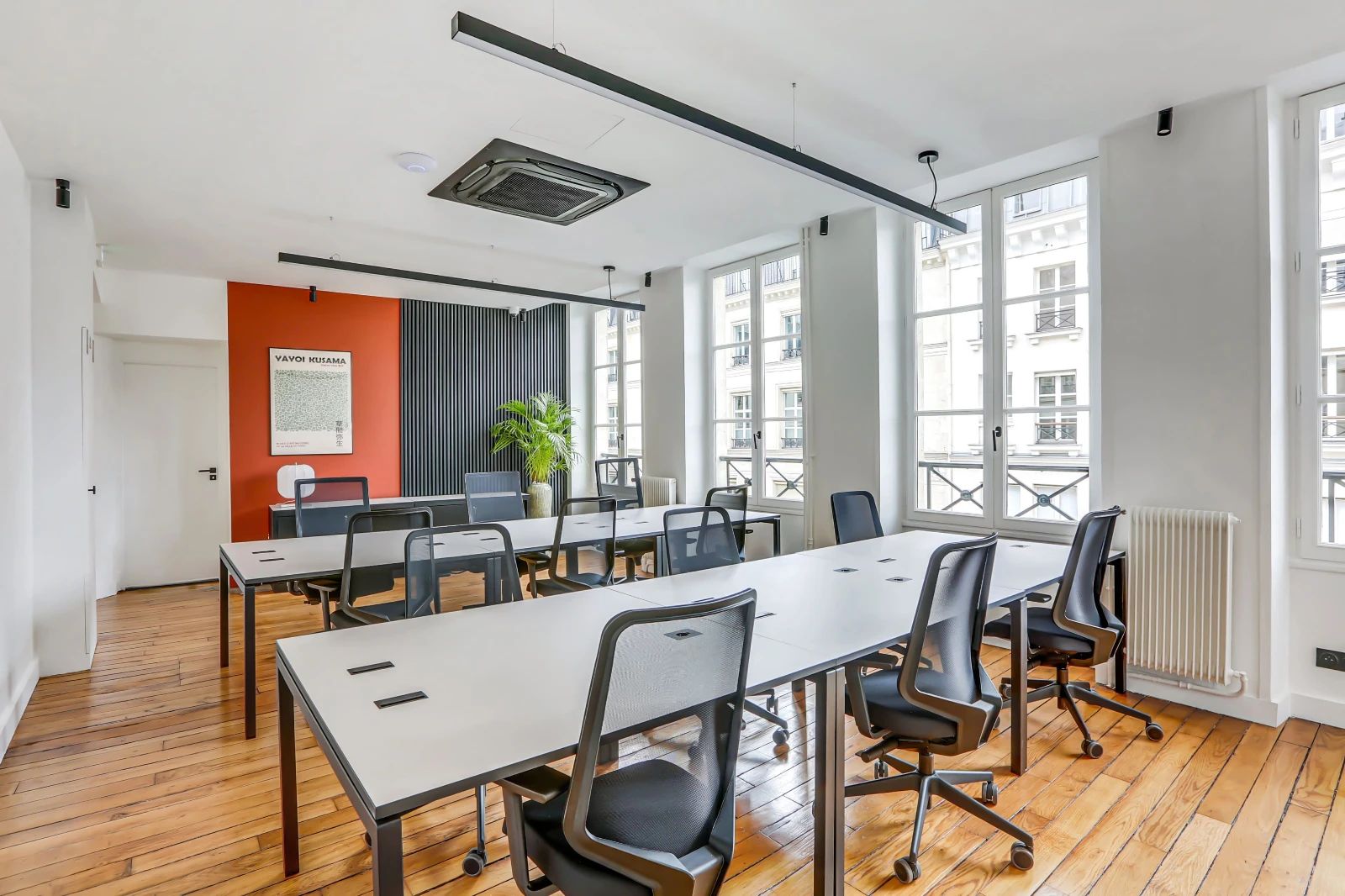 Bureau opéré · 25 à 30 postes · rue de la Bourse, Paris 2e — photo 4/21