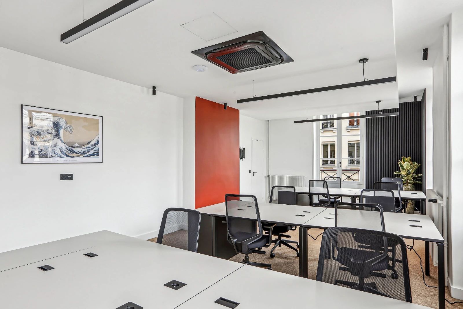 Bureau opéré · 25 à 30 postes · rue de la Bourse, Paris 2e — photo 13/21