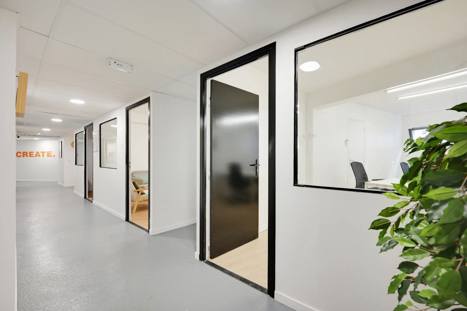 Coworking · 200 postes · avenue du Général Michel Bizot, Paris 12e — photo 6/8