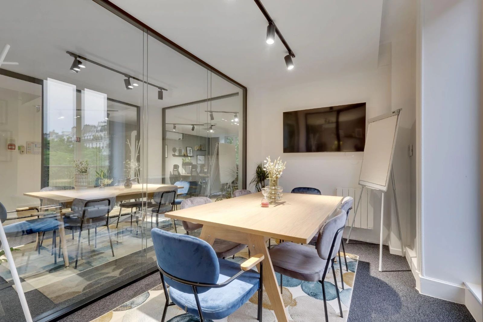 Bureau opéré · 15 à 20 postes · boulevard de Sébastopol, Paris 3e — photo 4/11