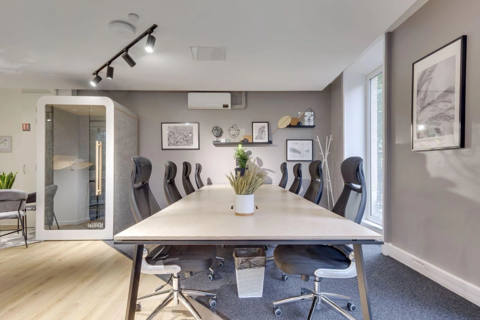 Bureau opéré · 15 à 20 postes · boulevard de Sébastopol, Paris 3e — photo 7/11