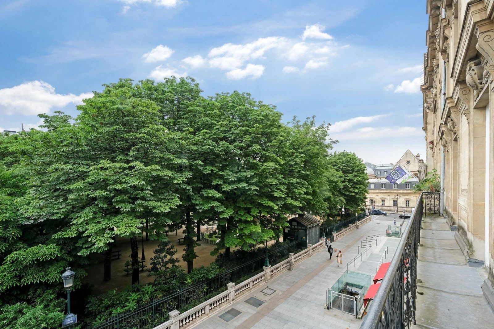 Bureau opéré · 15 à 20 postes · boulevard de Sébastopol, Paris 3e — photo 10/11